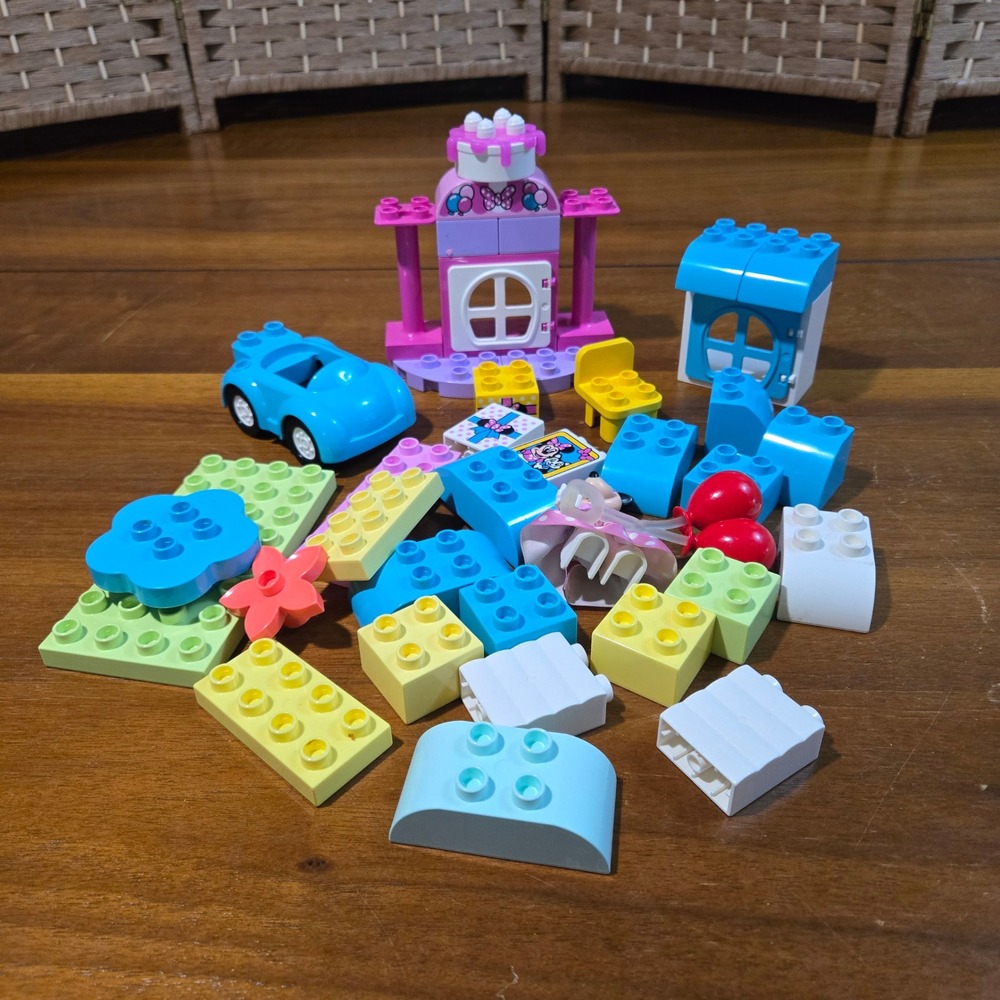 LEGO Duplo Disney Minnie Mouse Birthday Party Set  Car Cake House Blocks